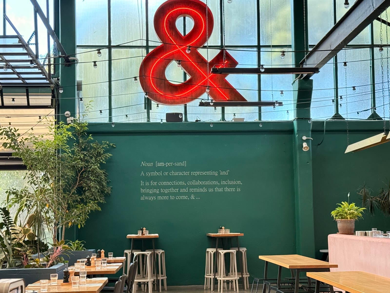 ampersand eatery