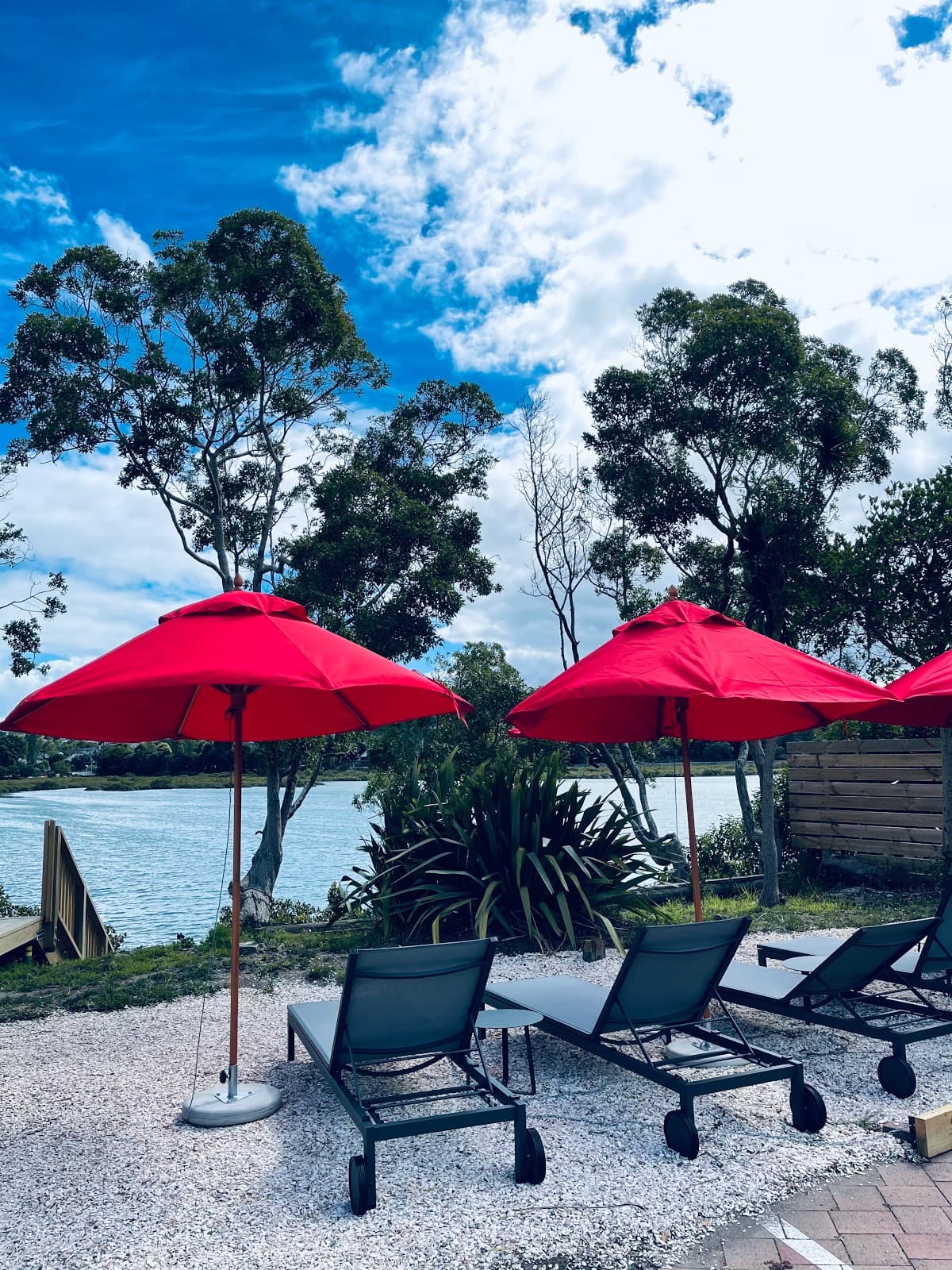 Beach Club Oyster & Kitchen